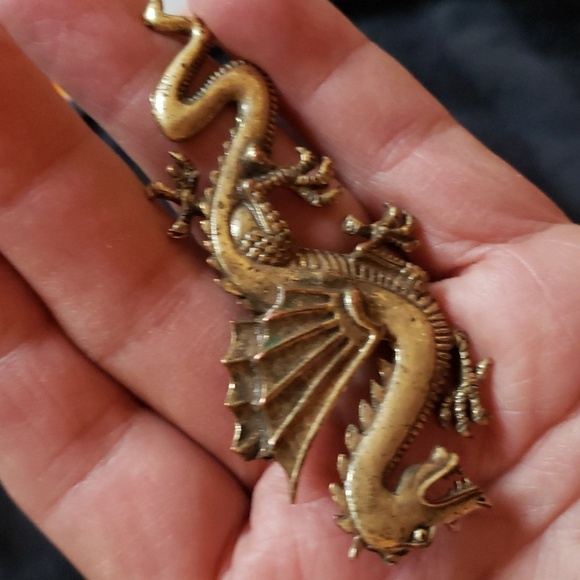 🌟 Host Pick ⭐ Vintage Dragon Brooch Brass 3" x 1-1/4" Pin clasp. EUC - Picture 5 of 8